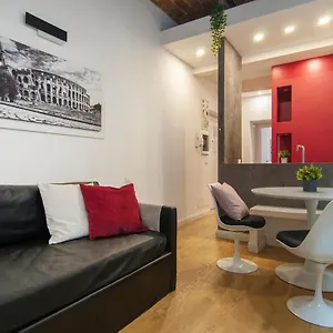  Appartamento Urbanflat Repubblica Square Italia